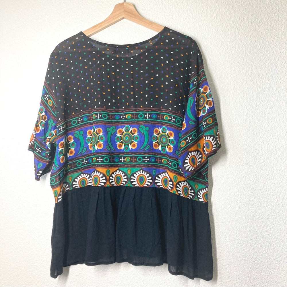 Boohoo Flowy Floral Blouse Size 18 Short Sleeves Black Colorfull Top ruffles